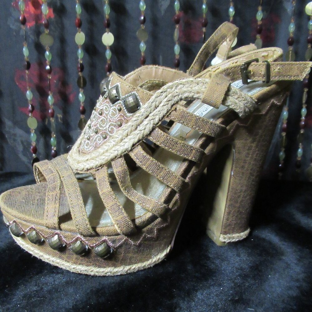 Naughty Monkey Living Tree Hippie Sandal Heel